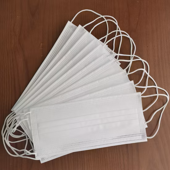 3 Ply KN95 Non-Woven Disposable Non Protective Surgical Medical Face/Facial Mask for Adult