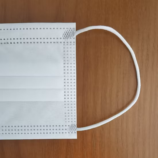 3 Ply KN95 Non-Woven Disposable Non Protective Surgical Medical Face/Facial Mask for Adult